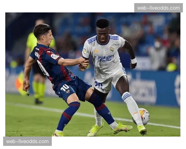 莱万特门将费尔南德斯扑救成功率65%，低于西甲平均水平